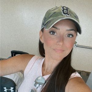 Meet your Posher, Andrea